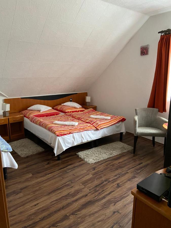 Körmend Teke Panzio B&B 외부 사진